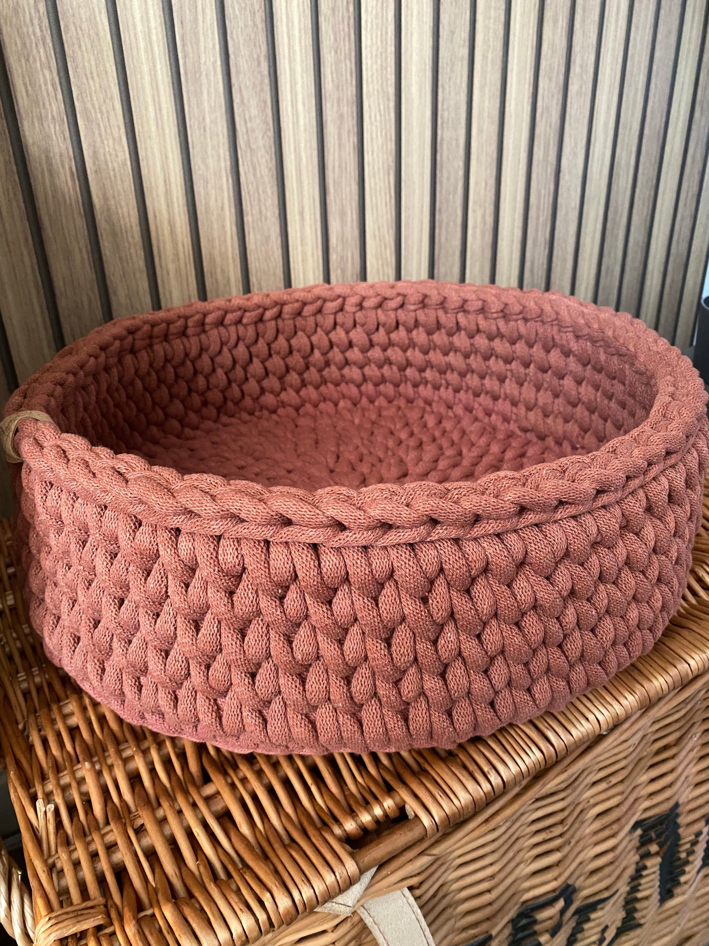 Pet bed