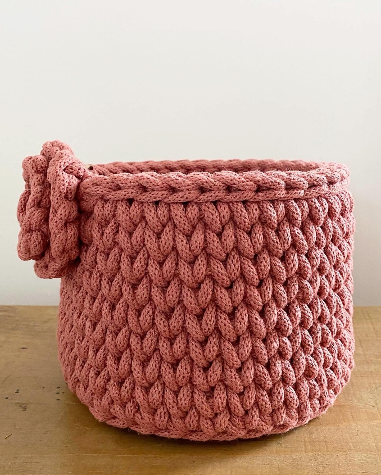 Rose basket