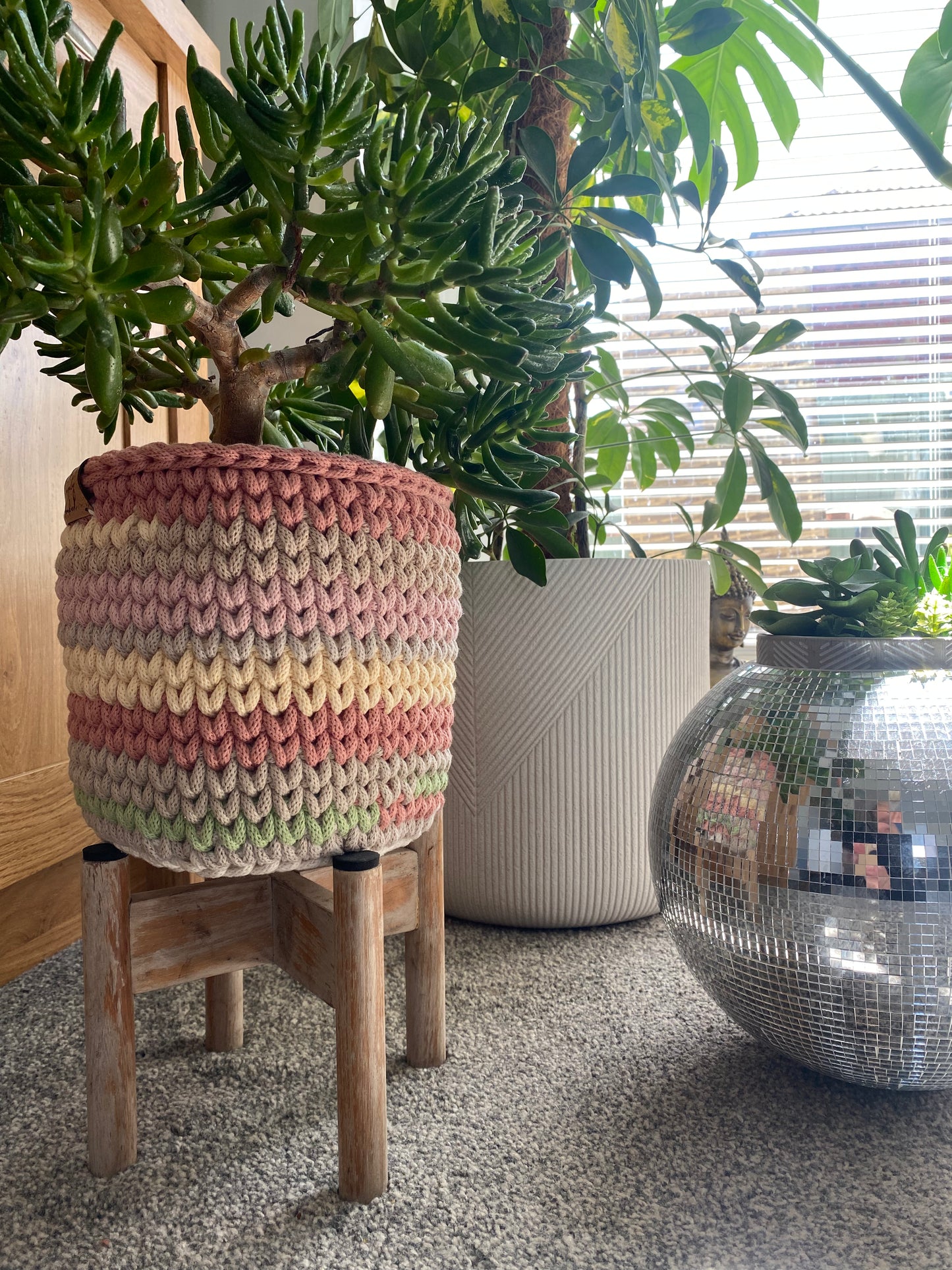 Lined planter 5 colour way
