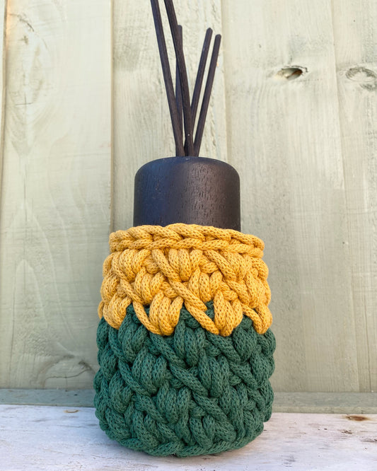 Small mixed tulip basket