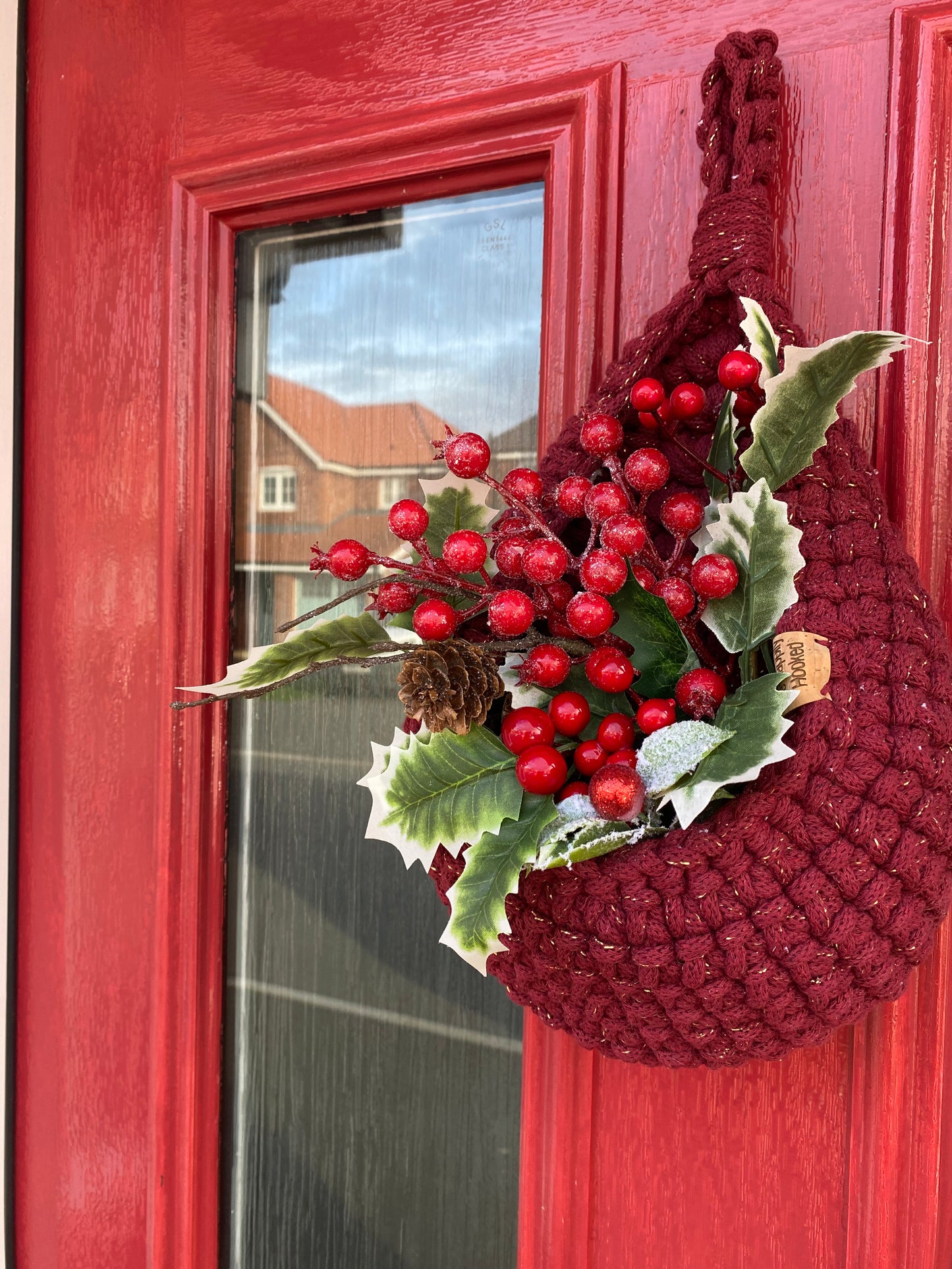 Christmas Red wine/ gold Pod basket